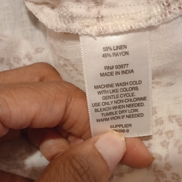 Elegant Cream and Brown Patterned Women's Top - Picture 5 of 5